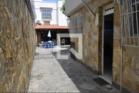 Casa à venda com 350m², 3 quartos e 4 vagasGaragem