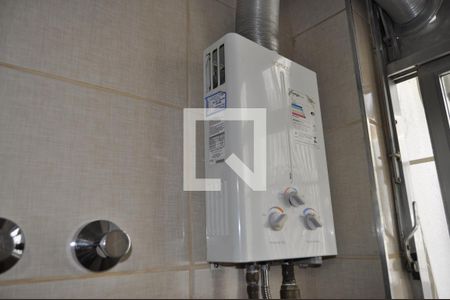 Casa à venda com 350m², 3 quartos e 4 vagasBanheiro 2 -  2°Andar