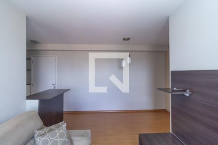Sala de apartamento para alugar com 2 quartos, 61m² em Vila Santa Clara, São Paulo