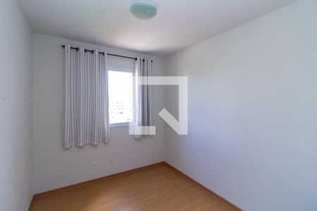 Quarto 1 de apartamento para alugar com 2 quartos, 61m² em Vila Santa Clara, São Paulo