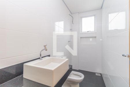 Banheiro de apartamento à venda com 4 quartos, 126m² em Liberdade, Belo Horizonte