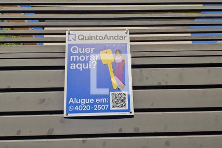 Casa para alugar com 100m², 3 quartos e 1 vagaFachada