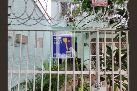 Casa à venda com 250m², 3 quartos e 2 vagas Casa à venda com 250m², 3 quartos e 2 vagasFachada Placa