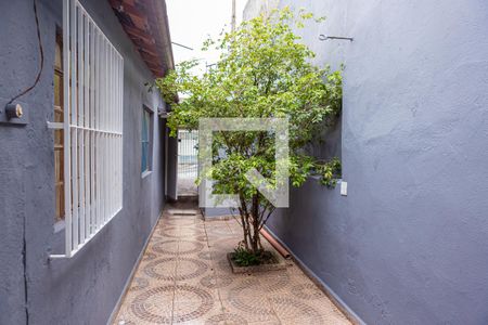 Casa para alugar com 120m², 2 quartos e 1 vagaEntrada