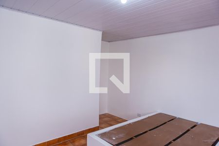 Quarto 1 de casa para alugar com 2 quartos, 120m² em Vila Ponte Rasa, São Paulo