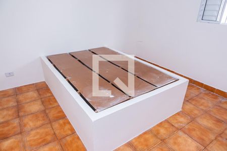 Quarto 1 de casa para alugar com 2 quartos, 120m² em Vila Ponte Rasa, São Paulo