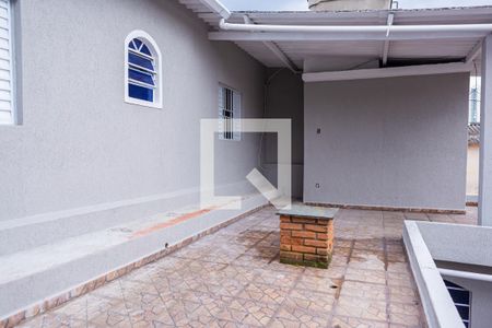 Casa para alugar com 120m², 2 quartos e 1 vagaTerraço