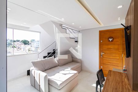 Sala  de apartamento para alugar com 3 quartos, 120m² em Piratininga, Belo Horizonte