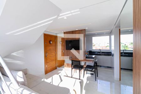 Sala de apartamento à venda com 3 quartos, 120m² em Piratininga, Belo Horizonte