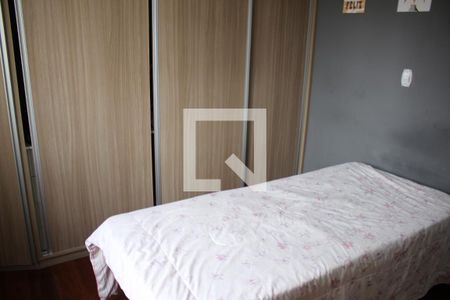 Casa para alugar com 110m², 4 quartos e 4 vagasQuarto 2