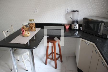 Casa para alugar com 110m², 4 quartos e 4 vagasCozinha