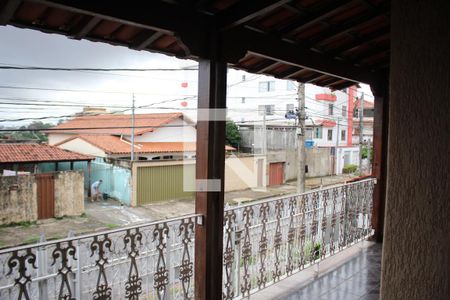 Casa para alugar com 110m², 4 quartos e 4 vagasVaranda