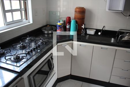 Casa para alugar com 110m², 4 quartos e 4 vagasCozinha