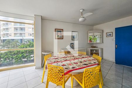 Apartamento para alugar com 152m², 3 quartos e 1 vagaSala