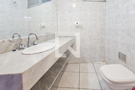 Apartamento para alugar com 152m², 3 quartos e 1 vagaBanheiro 3