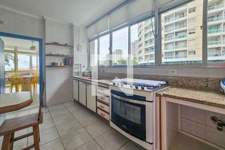 Apartamento para alugar com 152m², 3 quartos e 1 vagaCozinha