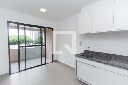 Sala/Cozinha de apartamento à venda com 1 quarto, 32m² em Moema, São Paulo