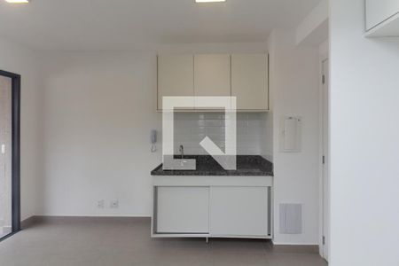 Sala/Cozinha de apartamento à venda com 1 quarto, 32m² em Moema, São Paulo