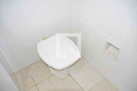 Casa para alugar com 30m², 1 quarto e sem vagaBanheiro