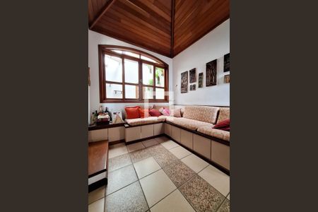 Sala 2 de casa à venda com 5 quartos, 494m² em Camboinhas, Niterói