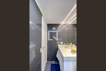 Apartamento à venda com 55m², 1 quarto e 1 vagaBanheiro