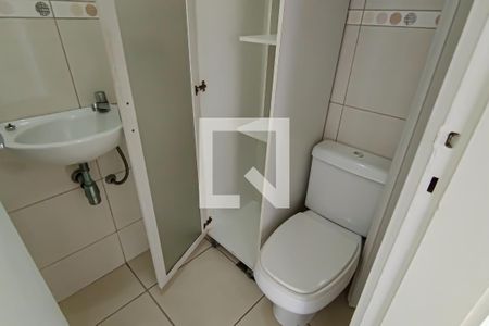 lavabo de apartamento à venda com 2 quartos, 60m² em Tanque, Rio de Janeiro