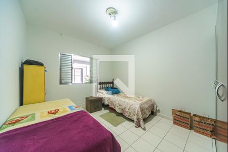 Quarto 1 de casa à venda com 2 quartos, 185m² em Vila Guaraciaba, Santo André