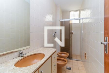 Banheiro de apartamento para alugar com 4 quartos, 105m² em Estoril, Belo Horizonte