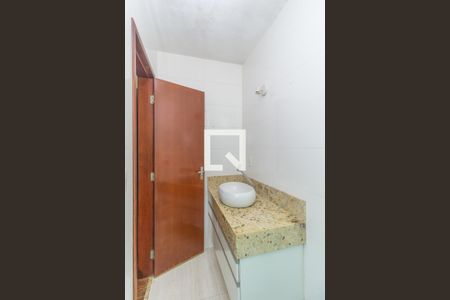 Banheiro de apartamento para alugar com 4 quartos, 105m² em Estoril, Belo Horizonte