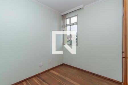 Quarto de apartamento para alugar com 4 quartos, 105m² em Estoril, Belo Horizonte