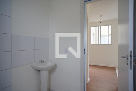 Banheiro de apartamento para alugar com 2 quartos, 39m² em Parque Santa Fé, Porto Alegre