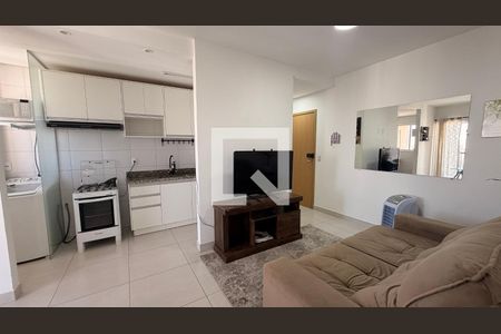 Sala/Cozinha de apartamento para alugar com 2 quartos, 67m² em Vila Rosa, Goiânia