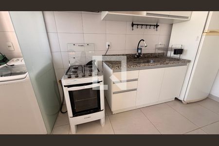 Sala/Cozinha de apartamento para alugar com 2 quartos, 67m² em Vila Rosa, Goiânia