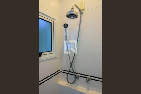 Casa à venda com 409m², 4 quartos e 6 vagasBanheiro Social