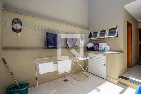 Casa à venda com 409m², 4 quartos e 6 vagasÁrea de Serviço