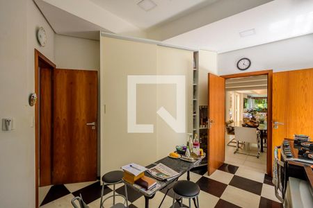 Casa à venda com 409m², 4 quartos e 6 vagasCozinha