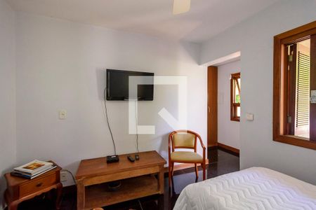 Casa à venda com 409m², 4 quartos e 6 vagasSuíte 3