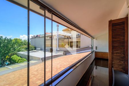 Casa à venda com 409m², 4 quartos e 6 vagasSacada