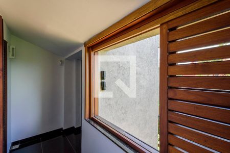 Casa à venda com 409m², 4 quartos e 6 vagasSuíte 2