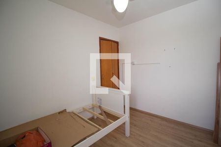 Apartamento à venda com 57m², 2 quartos e 1 vagaQuarto 2
