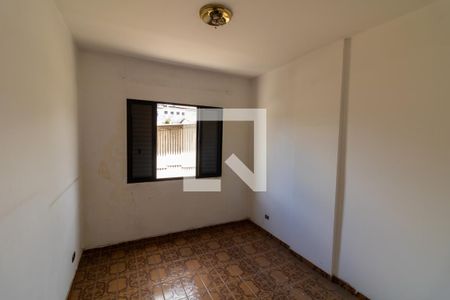 Quarto 2 de apartamento para alugar com 2 quartos, 60m² em Vila Domitila, São Paulo