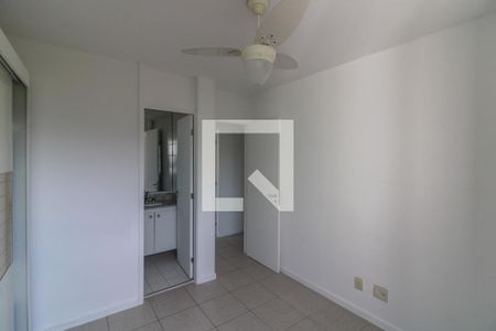 Suíte de apartamento para alugar com 3 quartos, 100m² em Recreio dos Bandeirantes, Rio de Janeiro
