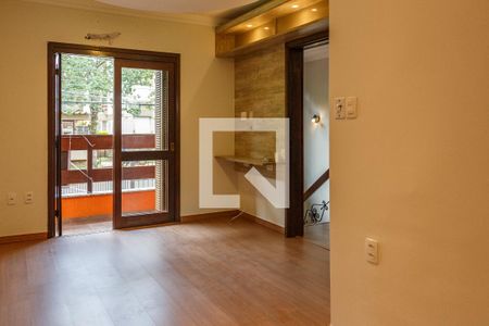 Suite de casa à venda com 4 quartos, 220m² em Vila Assunção, Porto Alegre