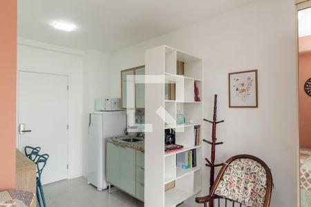 Studio de kitnet/studio para alugar com 1 quarto, 21m² em República, São Paulo