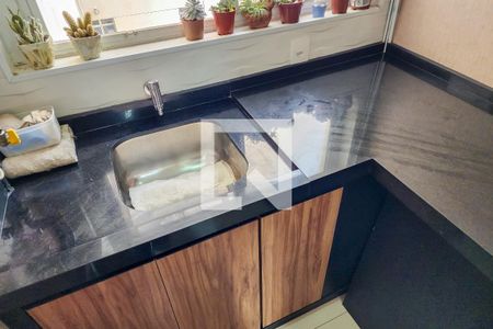 Apartamento à venda com 80m², 2 quartos e 1 vaga Apartamento à venda com 80m², 2 quartos e 1 vagaÁrea de Serviço