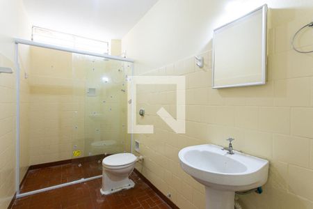 Banheiro de apartamento à venda com 1 quarto, 60m² em Guaiaúna, São Paulo
