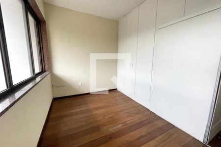 Quarto de casa para alugar com 3 quartos, 200m² em Parque Pauliceia, Duque de Caxias