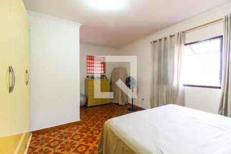 Casa à venda com 298m², 5 quartos e 2 vagasQuarto 1