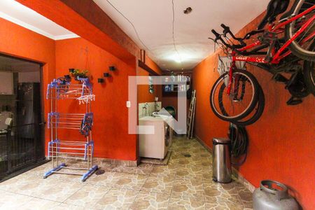 Casa à venda com 298m², 5 quartos e 2 vagasÁrea de Serviço