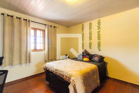 Casa à venda com 298m², 5 quartos e 2 vagasQuarto 5